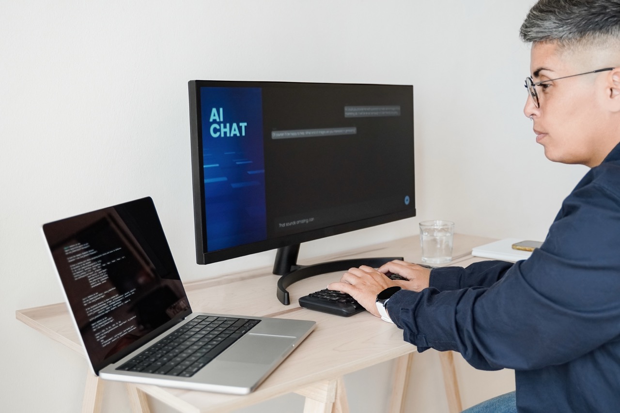 ai-chatbot-programmer-using-artificial-intelligen